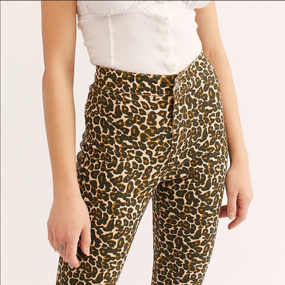 Free People Leopard Print Pants 28 NEW - Picture 3 of 3